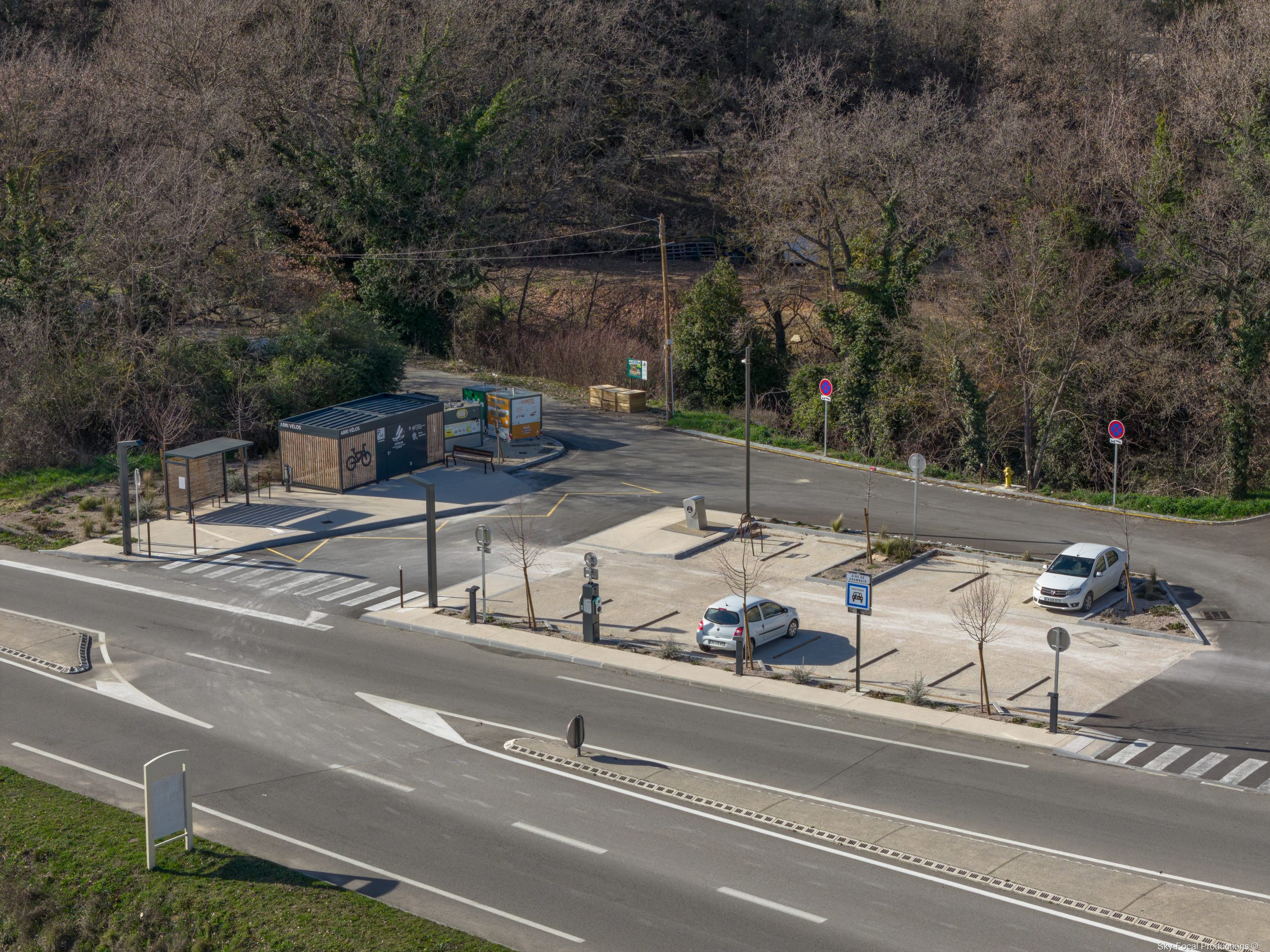 Pôle d&rsquo;Echange Multimodal à Grambois